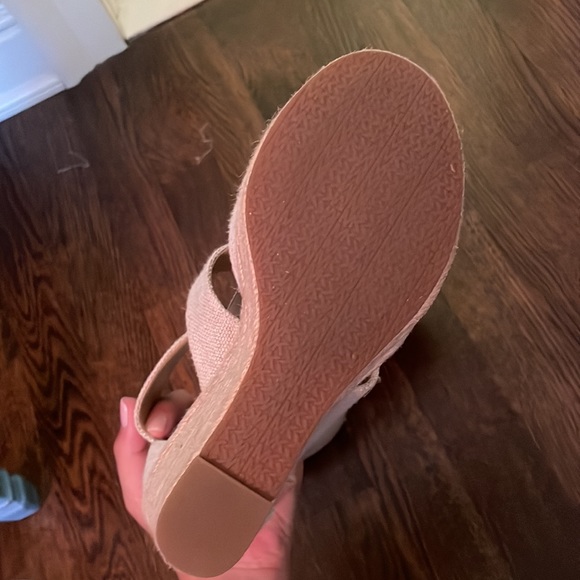 Michael Kors espadrille wedge sandals - Picture 3 of 5